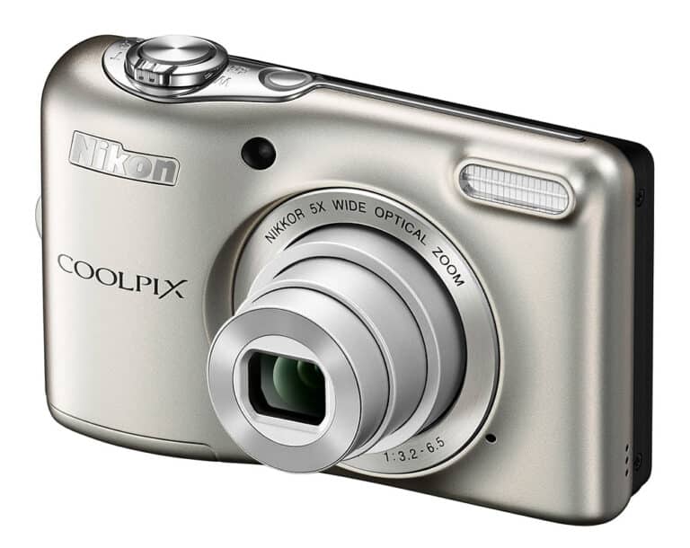 Nikon Coolpix L32 simple compact digital camera